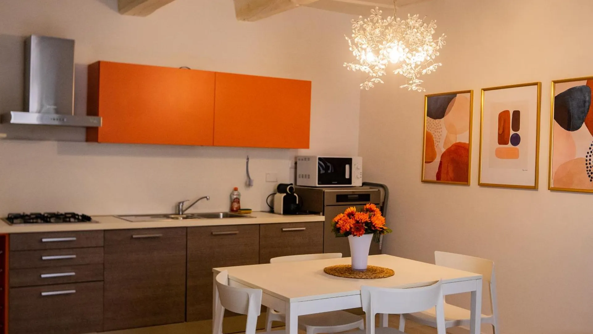 Little Sweet Home In فلورنس