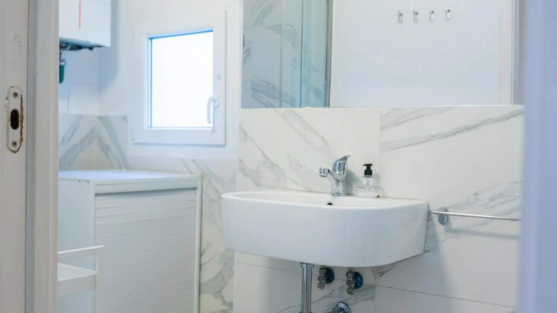 شقة Little Sweet Home In فلورنس